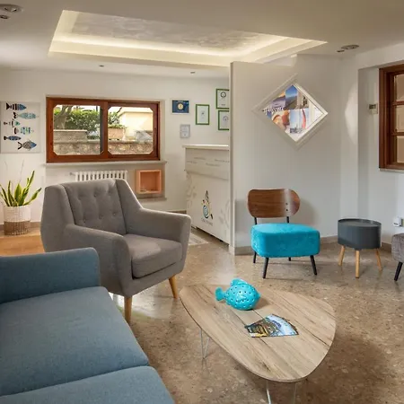 Casa Yvorio 2*