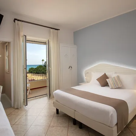 Casa Yvorio Terracina