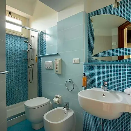 Отель Casa Yvorio Террачина