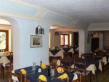 Casa Yvorio 2*